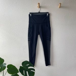 The North Face Mesh-Paneled Workout Leggings/Tights w Pockets, High-Rise